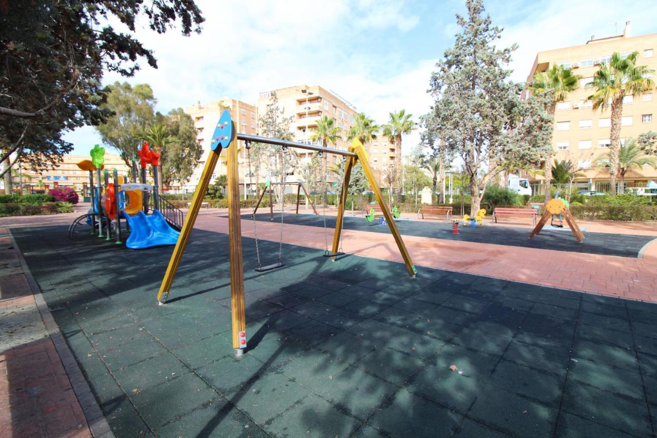 Global Properties, Los Claveles - Practico Apartamento Con Wifi En Puerto De Sagunto Exterior photo